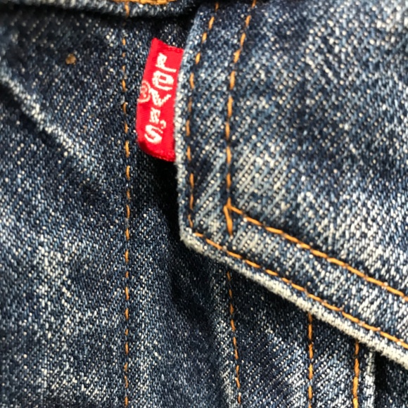Levi’s Jean Jacket - Picture 4 of 13